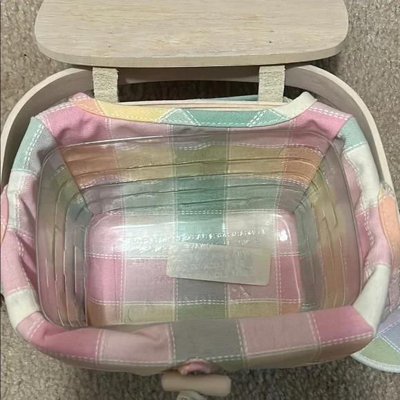 Pastel Plaid Woven Basket with Handle - Picture 7 of 13